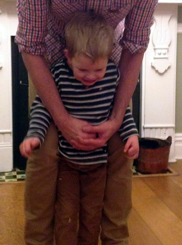 Chest thrusts in infants